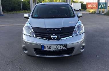 Хэтчбек Nissan Note 2009 в Староконстантинове
