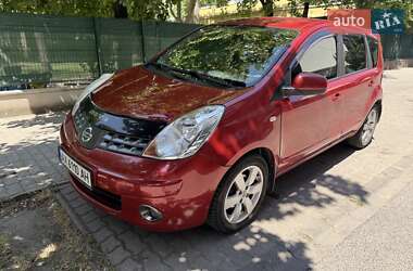 Хэтчбек Nissan Note 2007 в Мукачево