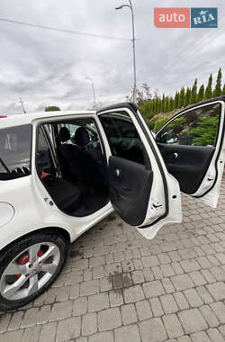 Хетчбек Nissan Note 2010 в Львові