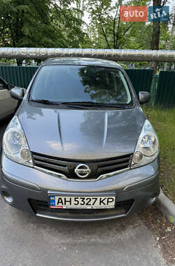 Хетчбек Nissan Note 2013 в Дніпрі
