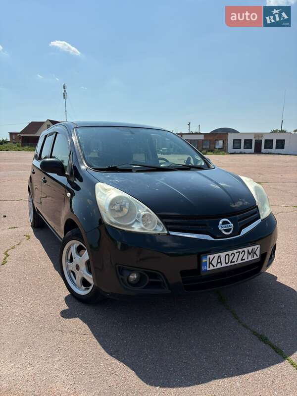 Nissan Note 2011