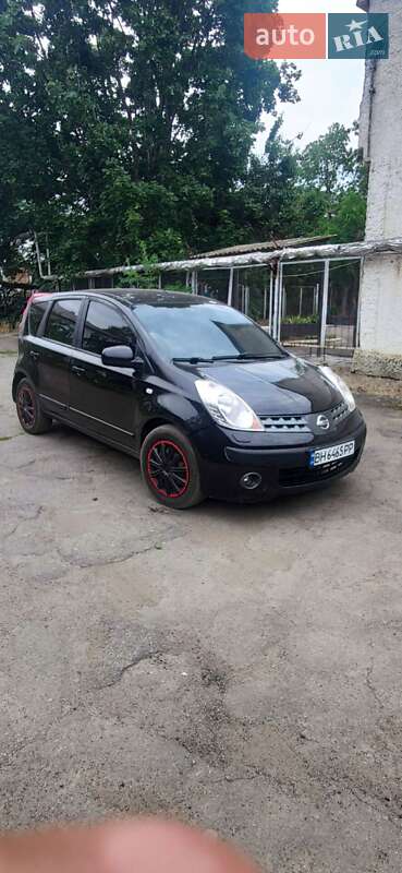 Хетчбек Nissan Note 2007 в Одесі