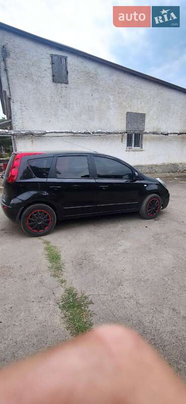 Хетчбек Nissan Note 2007 в Одесі