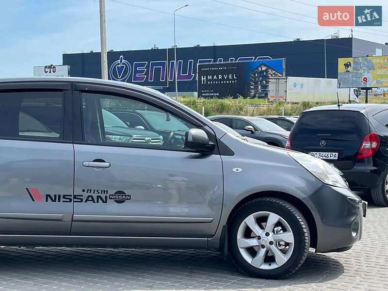 Хэтчбек Nissan Note 2011 в Львове