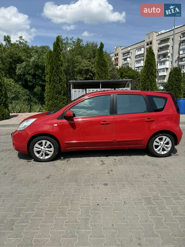 Хэтчбек Nissan Note 2010 в Житомире