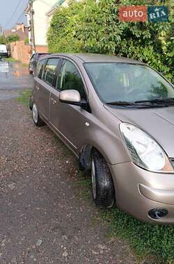 Хэтчбек Nissan Note 2007 в Киеве