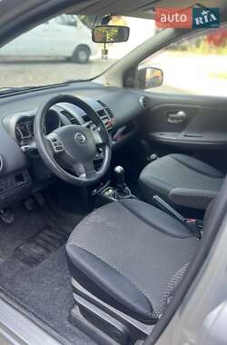 Хэтчбек Nissan Note 2007 в 