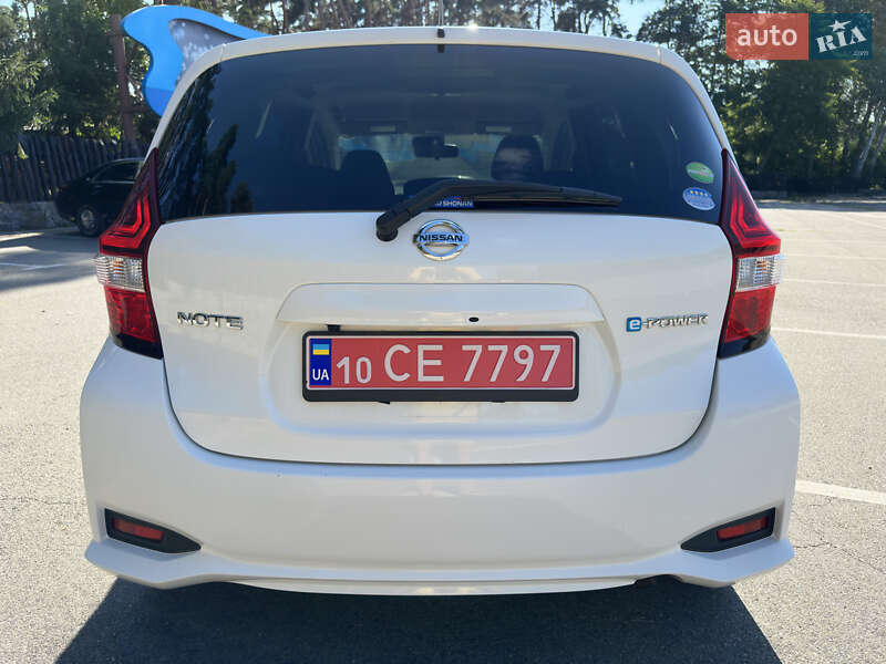 Хэтчбек Nissan Note 2017 в Киеве
