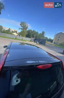 Хэтчбек Nissan Note 2007 в 