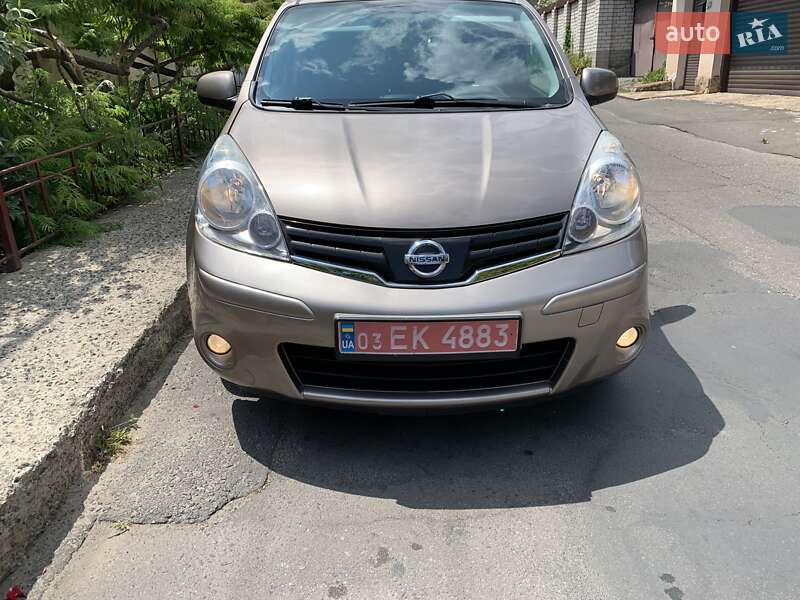 Хэтчбек Nissan Note 2009 в Одессе