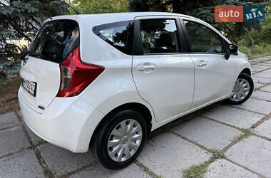 Хэтчбек Nissan Note 2015 в 