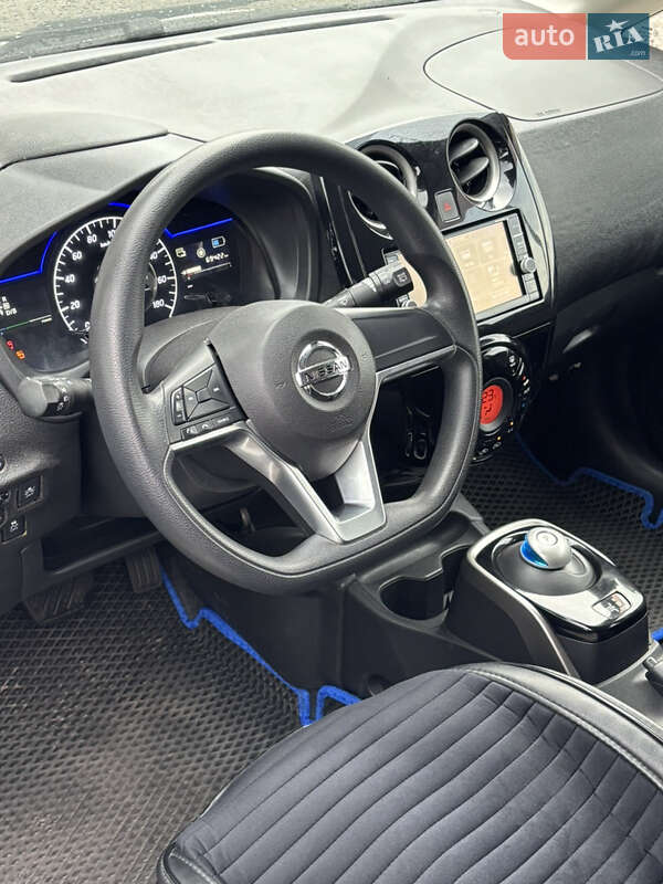 Хэтчбек Nissan Note 2018 в Киеве