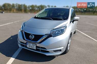 Хетчбек Nissan Note 2016 в Дніпрі