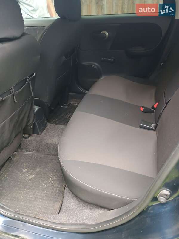 Хэтчбек Nissan Note 2011 в Дубровице фото 3 Хэтчбек Nissan Note 2011 в Дубровице