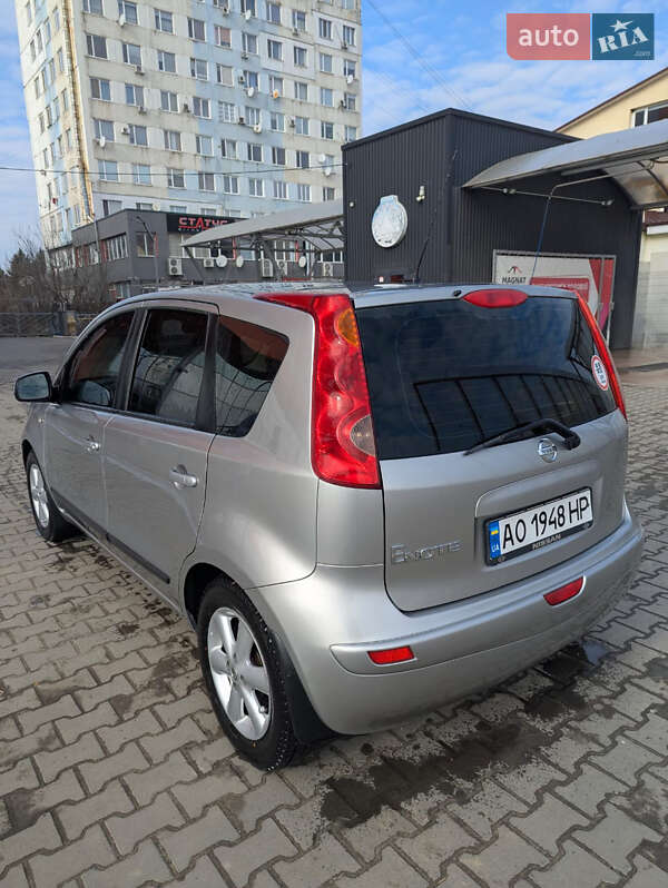 Хэтчбек Nissan Note 2008 в Черновцах фото 3 Хэтчбек Nissan Note 2008 в Черновцах
