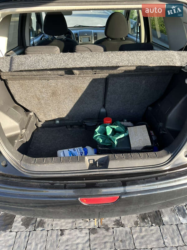 Хетчбек Nissan Note 2011 в Львові