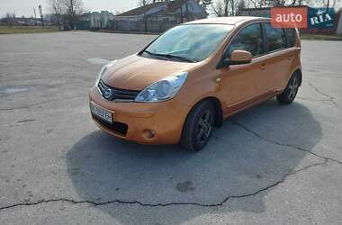 Хетчбек Nissan Note 2010 в Фастові