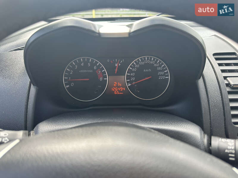 Хэтчбек Nissan Note 2011 в Киеве
