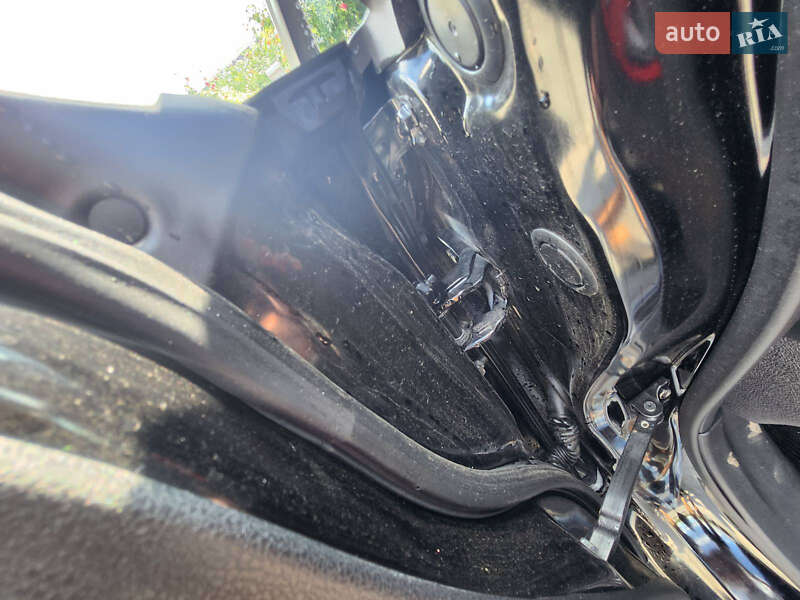 Хэтчбек Nissan Note 2013 в Полтаве фото 10 Хэтчбек Nissan Note 2013 в Полтаве