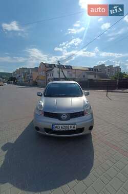 Хэтчбек Nissan Note 2008 в Могилев-Подольске