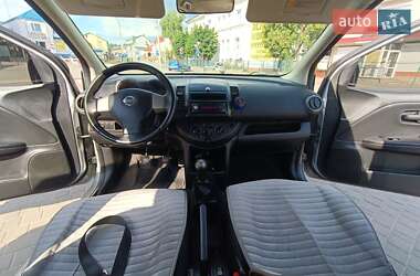 Хэтчбек Nissan Note 2008 в 