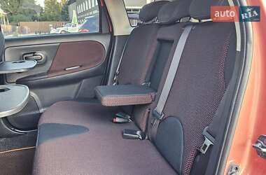 Хэтчбек Nissan Note 2007 в 