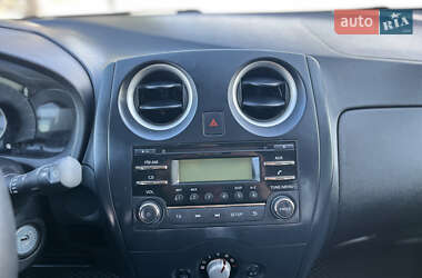Хэтчбек Nissan Note 2014 в 