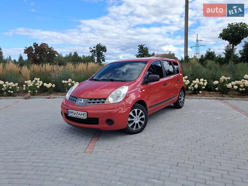 Хетчбек Nissan Note 2008 в Коростені фото 2 Хетчбек Nissan Note 2008 в Коростені