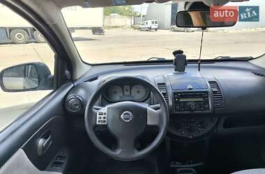 Хэтчбек Nissan Note 2008 в 