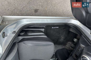 Хэтчбек Nissan Note 2008 в 