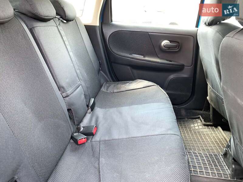 Хэтчбек Nissan Note 2006 в Виннице