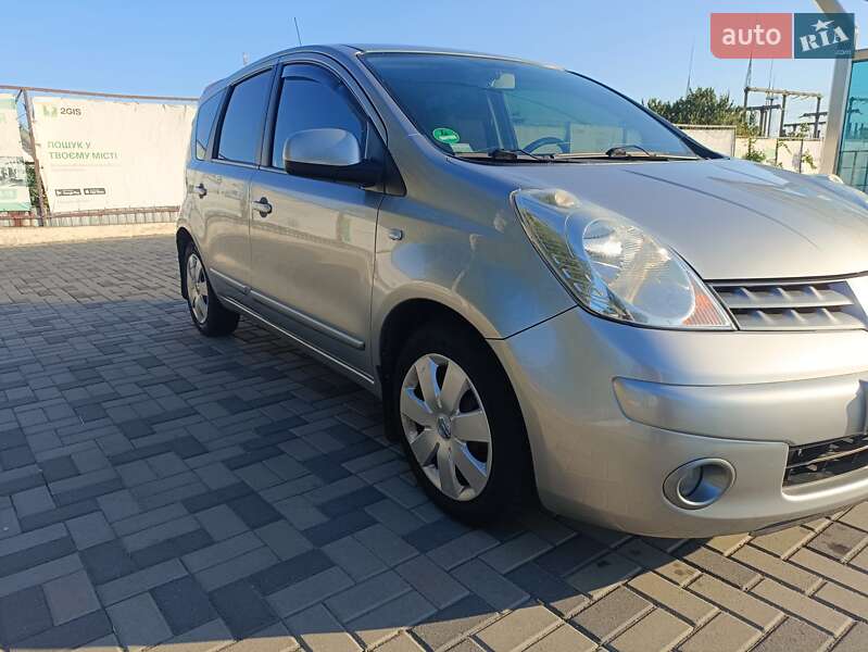 Хэтчбек Nissan Note 2007 в Днепре