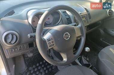 Хэтчбек Nissan Note 2007 в 