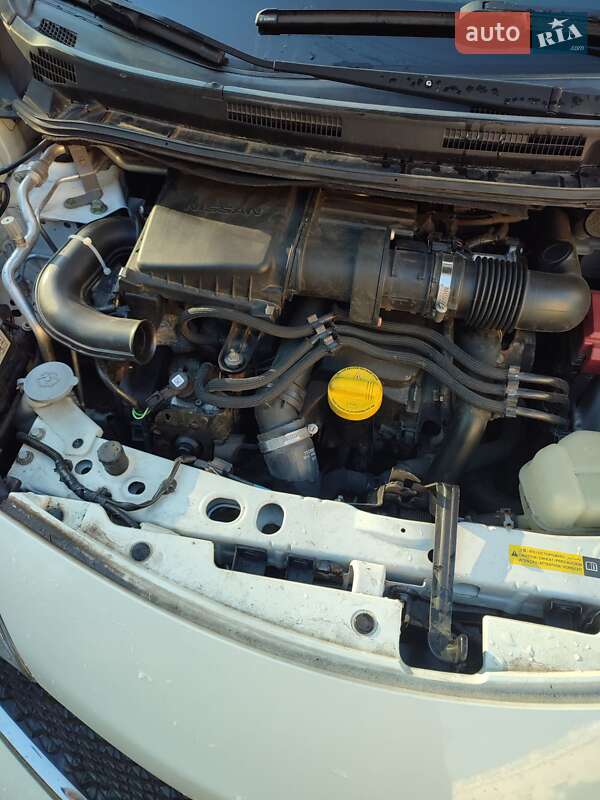 Хэтчбек Nissan Note 2015 в Краматорске