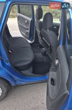 Хэтчбек Nissan Note 2006 в 