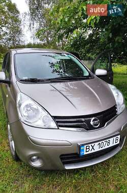 Хетчбек Nissan Note 2011 в Полонному