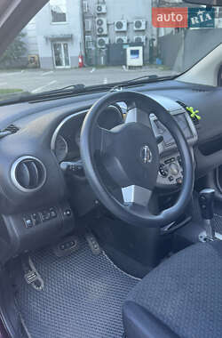 Хетчбек Nissan Note 2012 в 