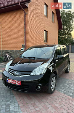 Хетчбек Nissan Note 2010 в Луцьку