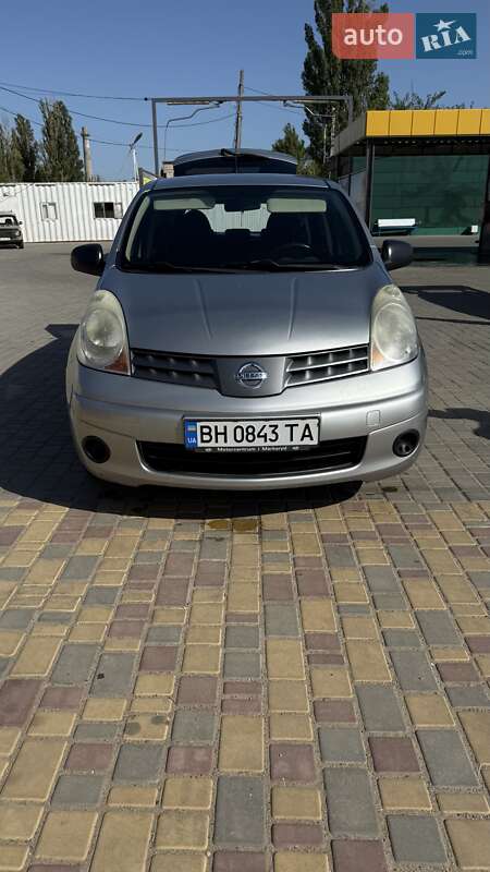 Хэтчбек Nissan Note 2008 в Белгороде-Днестровском