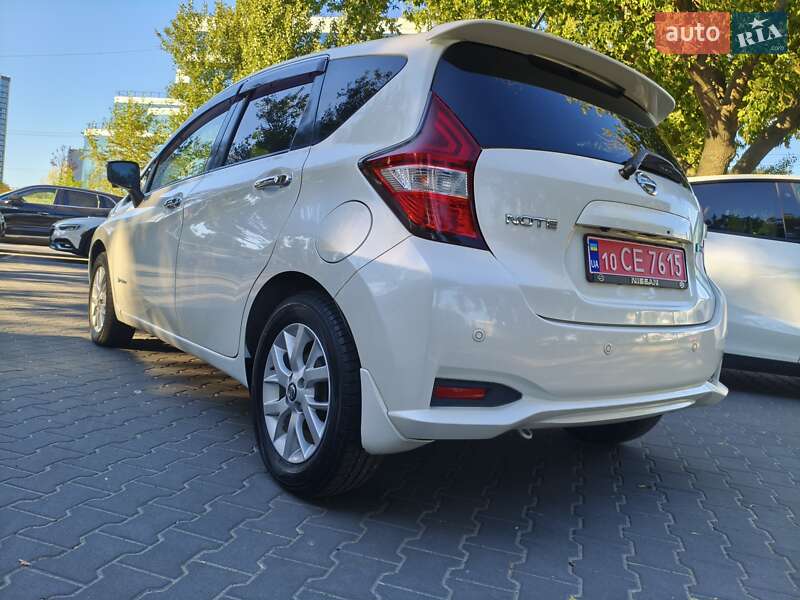 Хэтчбек Nissan Note 2018 в Киеве