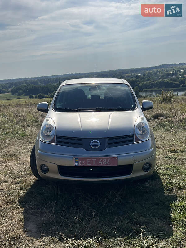 Хэтчбек Nissan Note 2007 в Киеве фото 6 Хэтчбек Nissan Note 2007 в Киеве