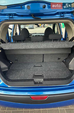 Хэтчбек Nissan Note 2006 в 