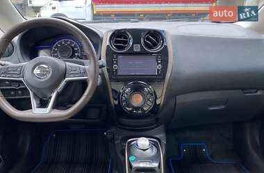 Хэтчбек Nissan Note 2018 в 