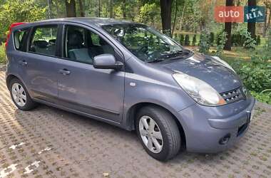 Хэтчбек Nissan Note 2008 в Киеве