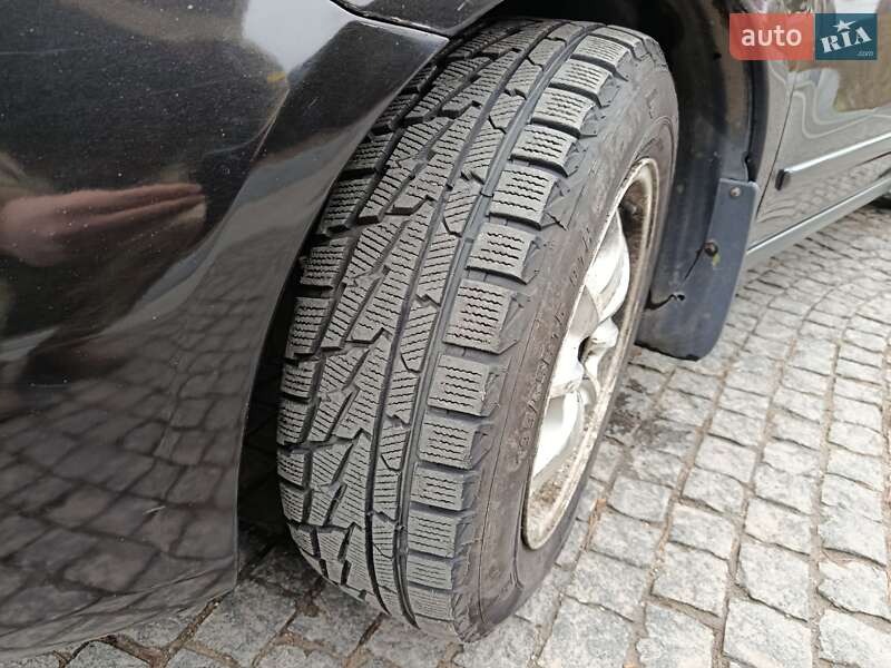 Хэтчбек Nissan Note 2007 в Павлограде