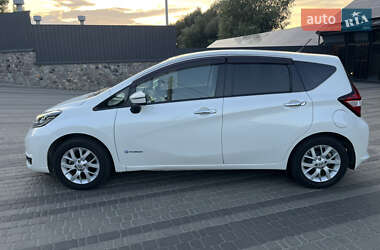 Хэтчбек Nissan Note 2017 в 