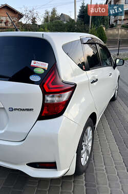 Хэтчбек Nissan Note 2017 в 