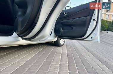 Хэтчбек Nissan Note 2017 в 