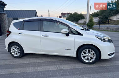 Хэтчбек Nissan Note 2017 в 