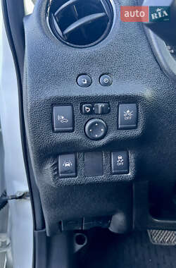 Хэтчбек Nissan Note 2017 в 
